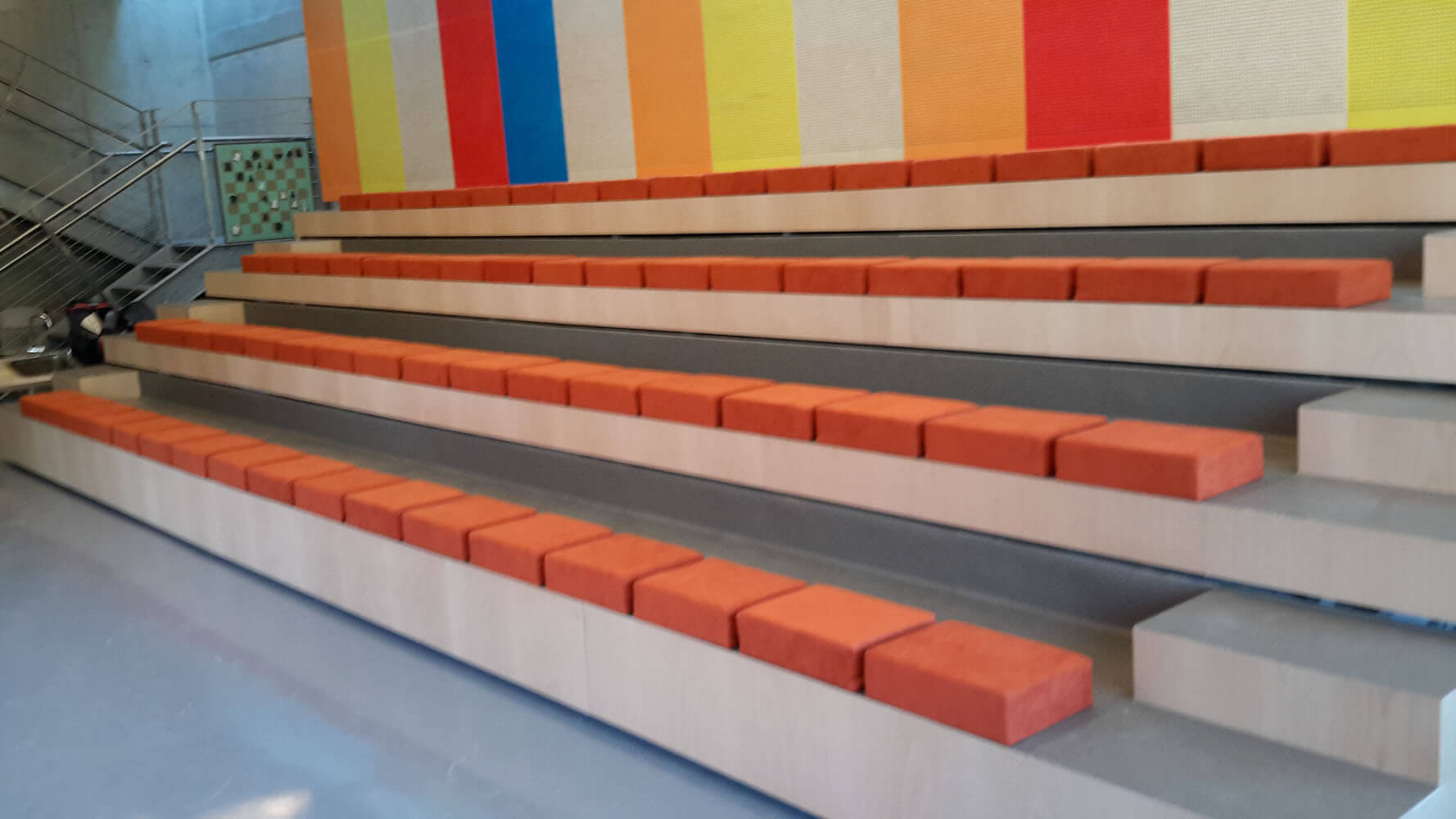 ANKARA TED KOLEJ� TELESKOP�K TR�B�N �MALATI